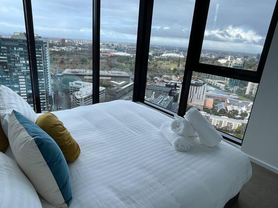 Lux 3 Bedroom Apartment In Southbank Мельбурн Экстерьер фото